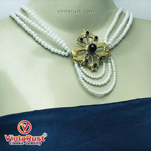 Load image into Gallery viewer, White Pearls Jewelry Set With Black Beads