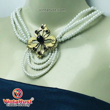 Load image into Gallery viewer, White Pearls Jewelry Set With Black Beads