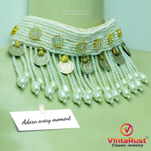 Load image into Gallery viewer, White Statement Beaded Choker Necklace