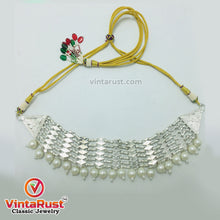 Load image into Gallery viewer, Woven Metallic Tribal Choker Necklace With White Pearls