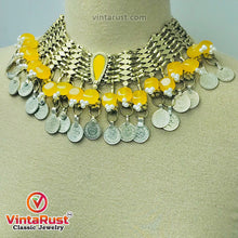 Load image into Gallery viewer, Yellow Choker Necklace With Beads and Glass Stones