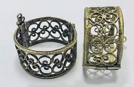 Reasons to Buy Antique and Vintage Jewellery