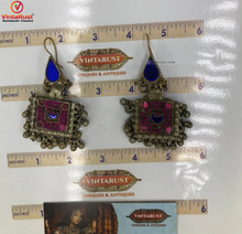 Load image into Gallery viewer, Ethnic Stone Square Shaped Earrings With Small Bells
