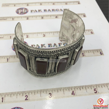 Load image into Gallery viewer, Handmade Boho Tribal Bracelet With Stones
