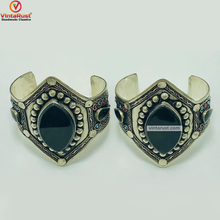 Load image into Gallery viewer, Adjustable Black Stone Cuff Bracelet
