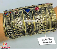 Load image into Gallery viewer, Ethnic Vintage Boho Style Handcuff Bracelet
