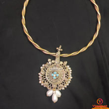 Load image into Gallery viewer, Bohemian Turqoise Beaded Hasli Choker Set and Earrings
