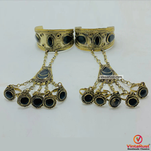 Load image into Gallery viewer, Vintage Slave Bracelet Hand Chain With Rings
