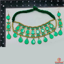 Load image into Gallery viewer, Tribal Green Stone Choker Necklace With Earrings
