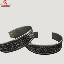 Load image into Gallery viewer, Tribal Silver Kuchi Slim Cuff Bracelet
