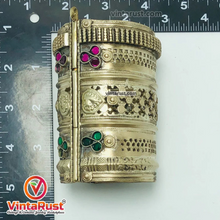Load image into Gallery viewer, Vintage Handmade Golden Handcuffs Bracelets
