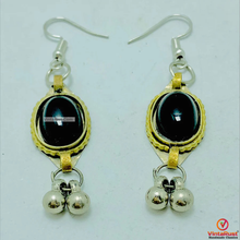 Load image into Gallery viewer, Ethnic Light Weight Small Earrings

