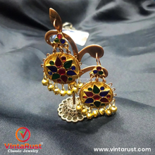 Load image into Gallery viewer, Golden Dangle Massive Earrings
