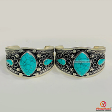 Load image into Gallery viewer, Handmade Turquoise Stone Adjustable Bracelet
