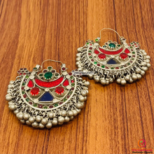 Load image into Gallery viewer, Vintage Handmade Hoop Earrings
