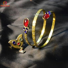 Load image into Gallery viewer, Spring Bangle Matching Ring Jewelry Set

