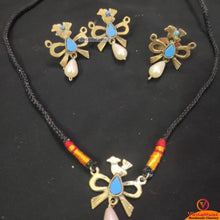 Load image into Gallery viewer, Bow &amp; Bird Handmade Jewelry Set
