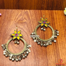 Load image into Gallery viewer, Big Round Hoop Earrings With Bells
