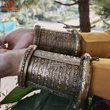 Load image into Gallery viewer, Tribal Golden Massive Handcuff Hinged Bracelet
