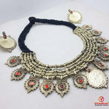 Load image into Gallery viewer, Handmade Coins Chokers And Earring and ring
