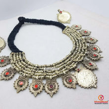 Load image into Gallery viewer, Handmade Coins Chokers And Earring and ring
