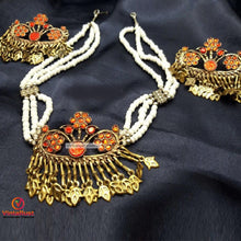 Load image into Gallery viewer, Elegant Floral Three Flower Jewelry Set
