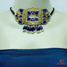 Load image into Gallery viewer, Blue Statement Choker Necklace With Earrings
