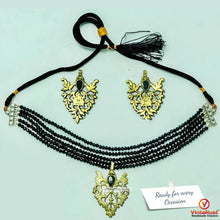 Load image into Gallery viewer, Black Beads With Motif Jewelry Set
