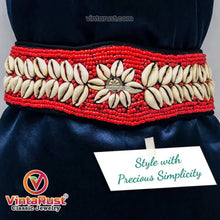 Load image into Gallery viewer, Handmade Belly Dance Beaded Belt With Shells
