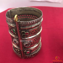 Load image into Gallery viewer, Antique Big Tribal Handcuff With Glass Stones
