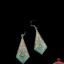 Load image into Gallery viewer, Traditional Handmade Tribal Turquoise Earrings
