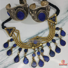 Load image into Gallery viewer, Black Friday Vintage Style Boho Stone Choker Necklace and Cuff
