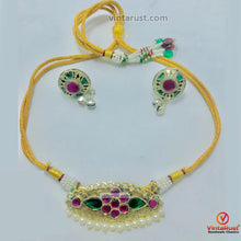 Load image into Gallery viewer, Light Weight Motif Versatile Jewelry Set
