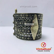 Load image into Gallery viewer, Vintage Gypsy Cuff Bracelet Inlaid With Glass Stones
