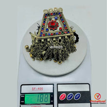 Load image into Gallery viewer, Silver Kuchi Belly Belt With Dangling Pendants
