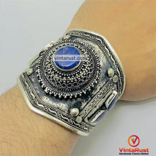 Load image into Gallery viewer, Nomadic Tribal Bracelet With Lapis Lazuli Stone
