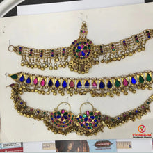 Load image into Gallery viewer, Tribal Golden Authentic Ethnic Jewelry Set
