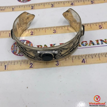 Load image into Gallery viewer, Tribal Vintage Black Stones Slim Bracelet
