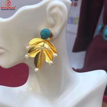 Load image into Gallery viewer, Floral Turquoise Handmade Earrings
