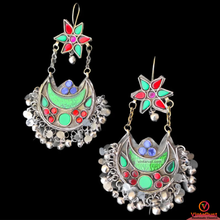 Load image into Gallery viewer, Kuchi Green Dangle Earrings

