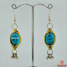 Load image into Gallery viewer, Ethnic Light Weight Small Earrings
