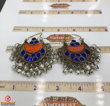 Load image into Gallery viewer, Vintage Blue and Orange Glass Stone Earrings
