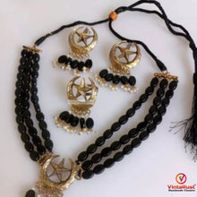 Load image into Gallery viewer, Star and Moon Motif Jewelry Set
