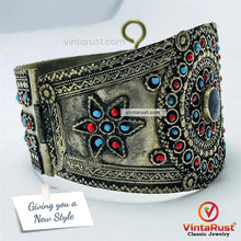 Load image into Gallery viewer, Gypsy Kuchi Bracelet With Beaded Stones
