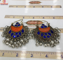 Load image into Gallery viewer, Vintage Blue and Orange Glass Stone Earrings
