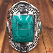 Load image into Gallery viewer, Vintage Boho Cuff With Big Stone Bracelet
