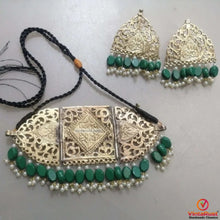 Load image into Gallery viewer, Bohemian Tribal Amulet Choker with Jewellery Set
