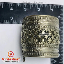 Load image into Gallery viewer, Vintage Gypsy Cuff Bracelet With Big Glass Stones
