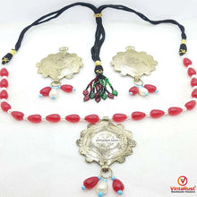 Load image into Gallery viewer, Tribal Bohemian Red and White Beaded Jewelry Set
