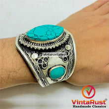 Load image into Gallery viewer, Ethnic Green Stone Handcuff Bracelet
